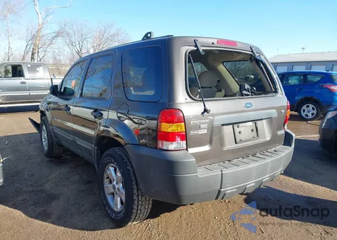 2007 Ford Escape Xlt/Xlt Sport from USA, damaged, VIN 1FMYU93137KB80617